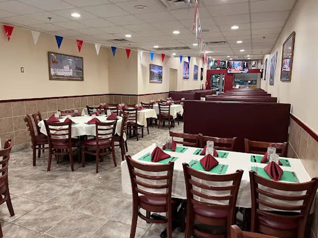 Mount Everest Restaurant - Inner Harbor