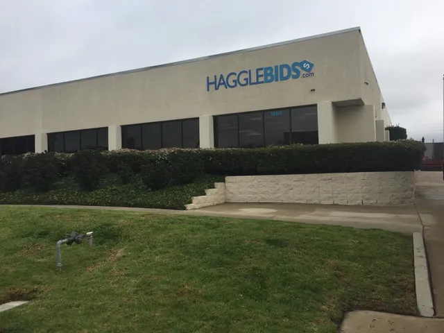 Hagglebids Auction House