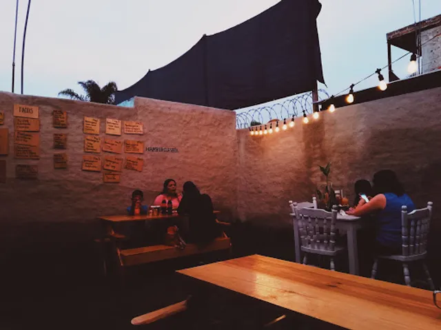 La Hamburguesería el Sahuaro