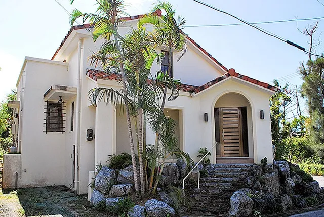 Karin Design Cottage