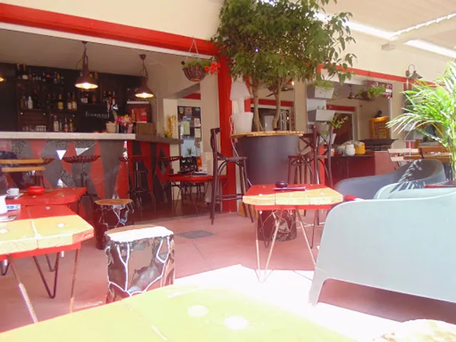 RESTAURANT CÔTÉ JARDIN