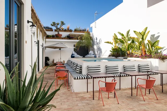 Casa Rosa Hotel - Spa - Heated Pool & Sauna