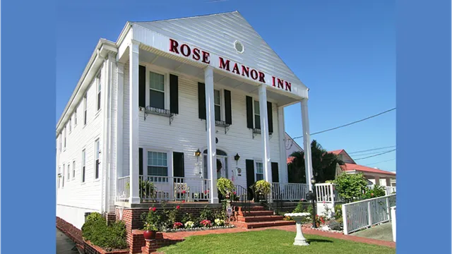 Rose Manor Bed & Breakfast Inn