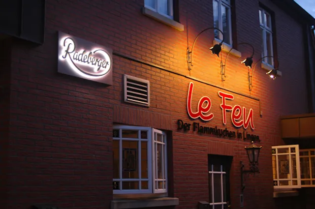 Le Feu Das Flammkuchen Restaurant in Lingen