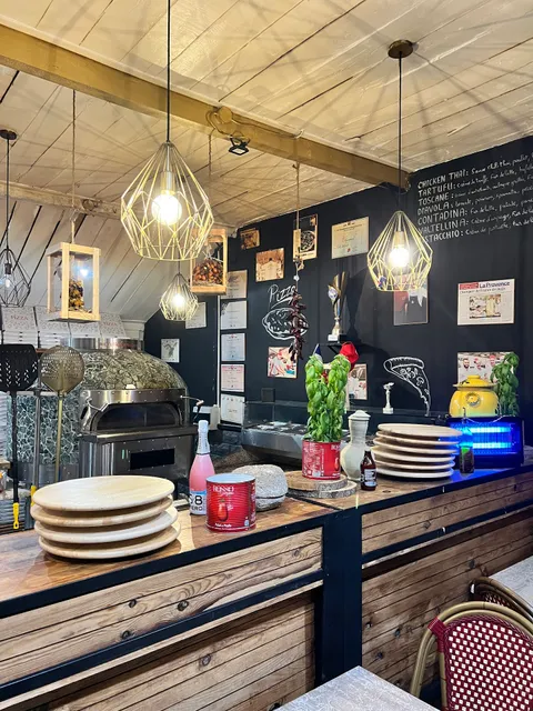 Regina Di Napoli Champion de France de Pizza