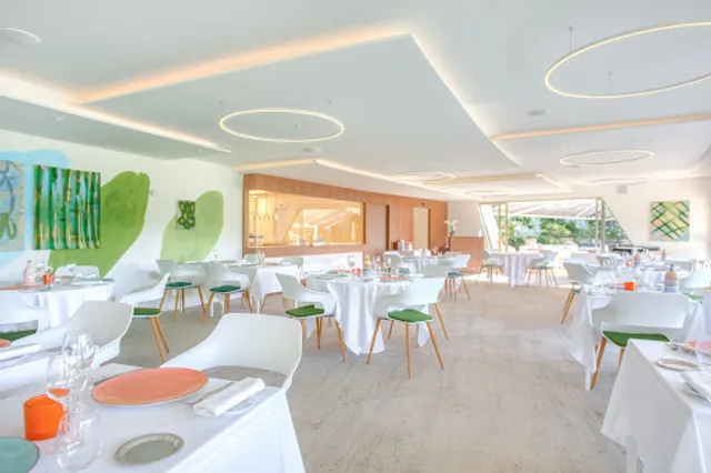 Au Jardin de la Vague