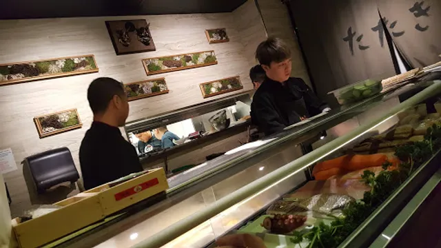 Tataki Sushi and Sake Bar