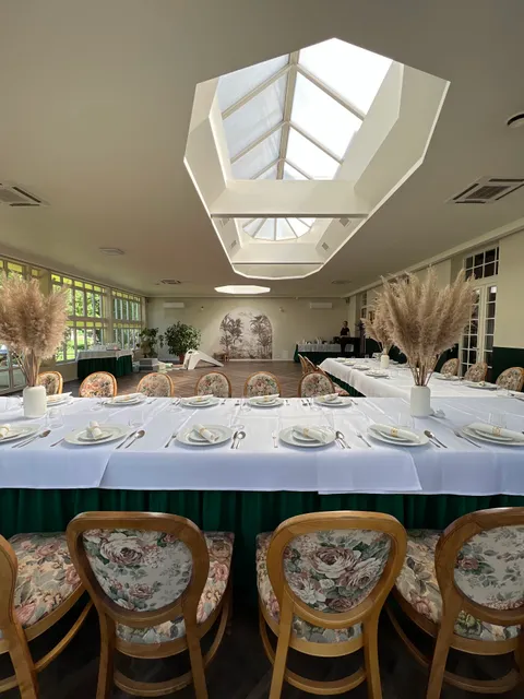 Mleczarnia Hotel Restauracja