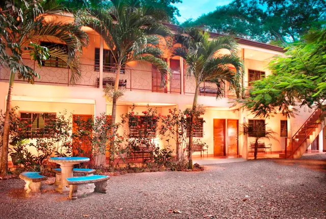 Hotel Tropical Sands Dominical Eco Inn