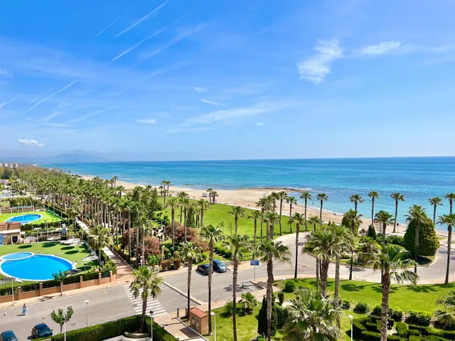 Espectacular apartamento en Magic World (Marina d'Or)