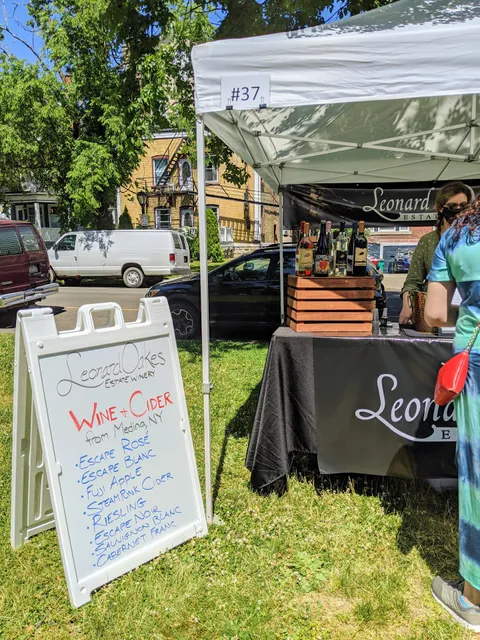 Elmwood-Bidwell Farmers' Market