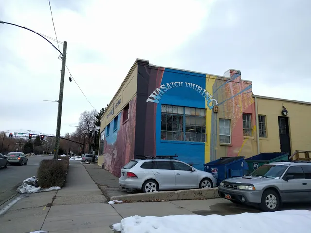 Wasatch Touring - Ski, Bicycle, Paddle Shop