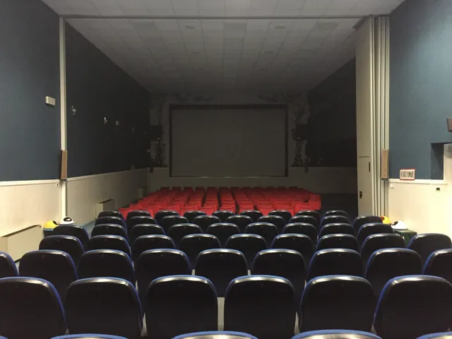 CINEMA DI COLLEBEATO