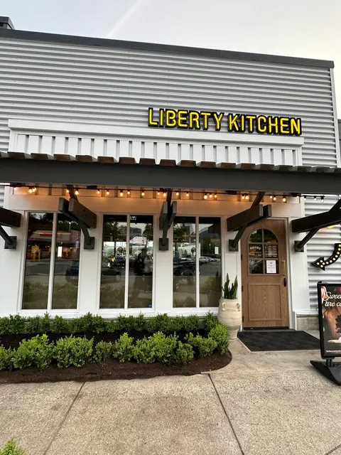 Liberty Kitchen Harbour Centre (North Vancouver)
