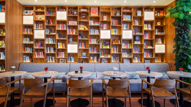 The Library Coffee & Pastries