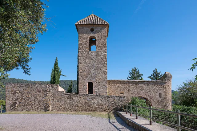 Església de Sant Esteve de Marganell. Ruïnes consolidades