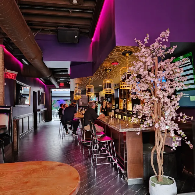 Level Two Bar & Rooftop