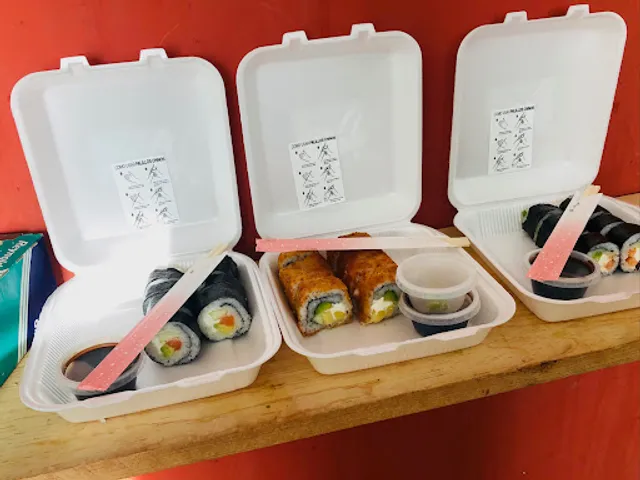 Quetzalrollotl sushi