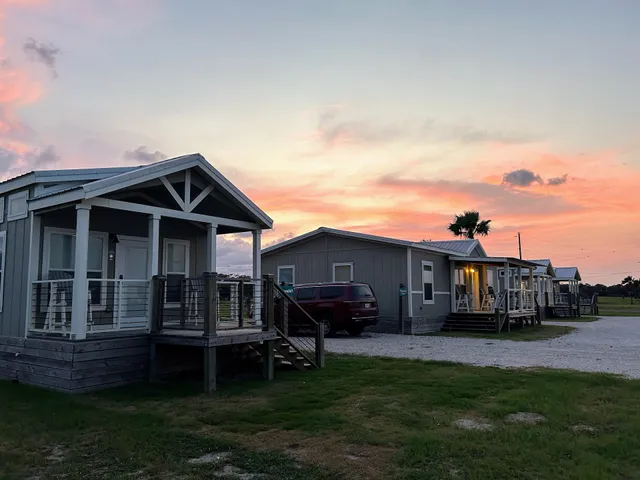Goose Island Flats Vacation Rentals