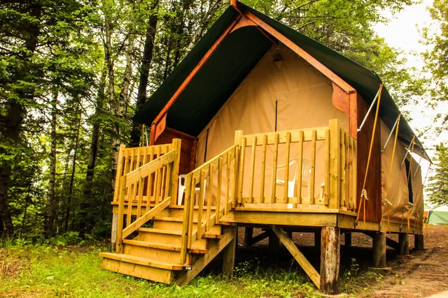 Ferme 5 Etoiles - Centre de vacances - Hébergement - Activités