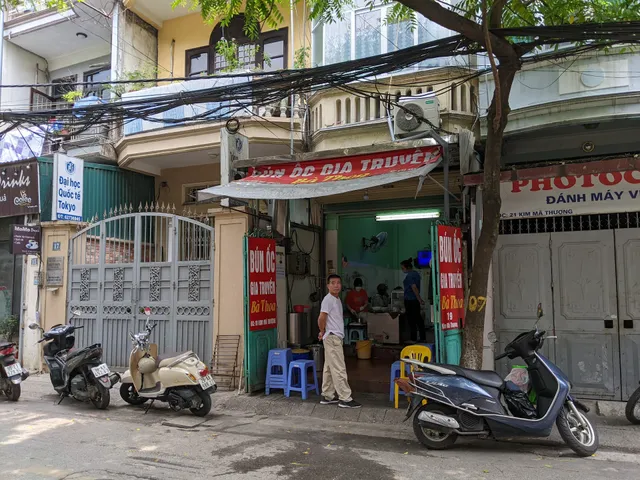 Quán Bún Ốc Gia Truyền Bà Thoa