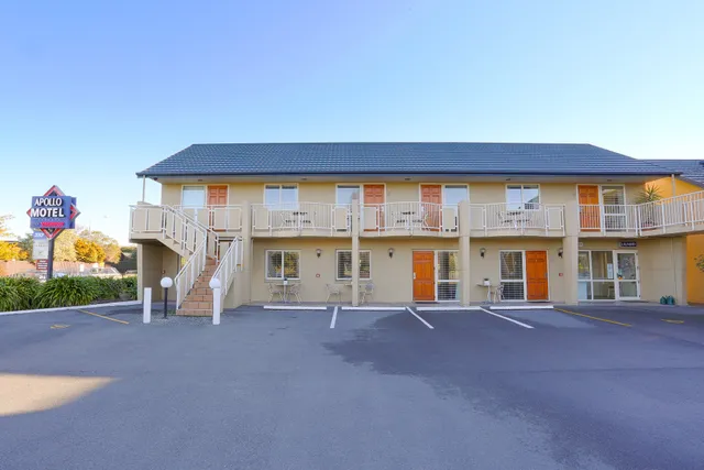 Apollo Motel