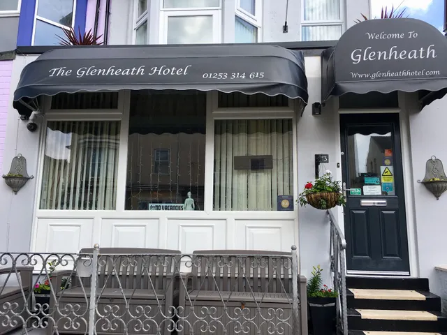 Glenheath Hotel