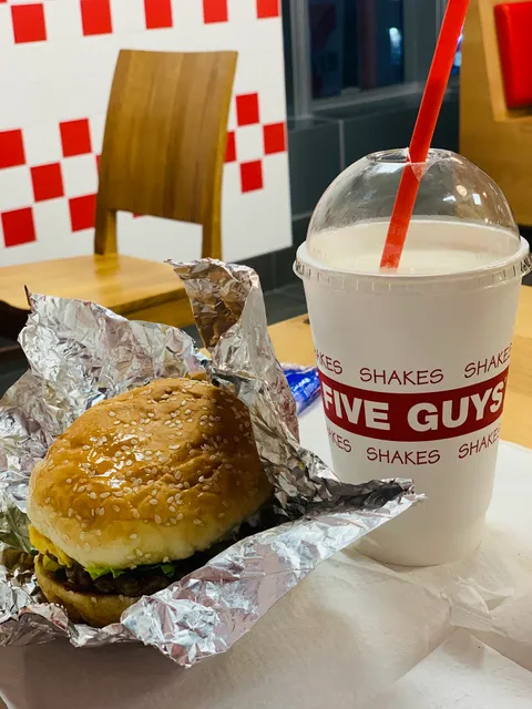 Five Guys (Electric Road)