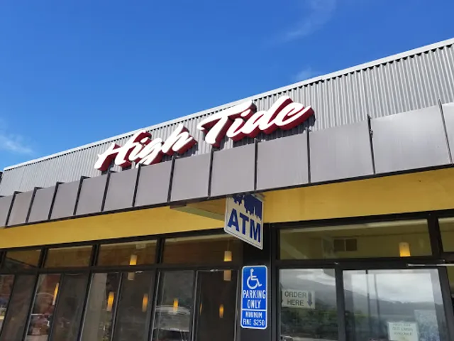 High Tide Cafe & Crêperie