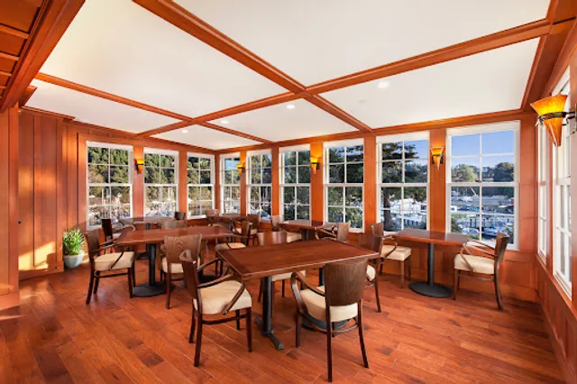 HarborView Bistro and Bar