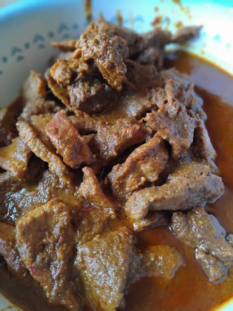 Warung Nasi Padang Khumaira