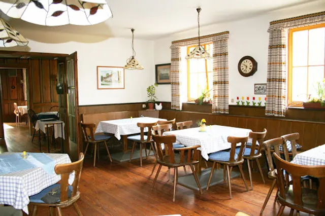 Gasthof Neuhaus - Helmut Fach