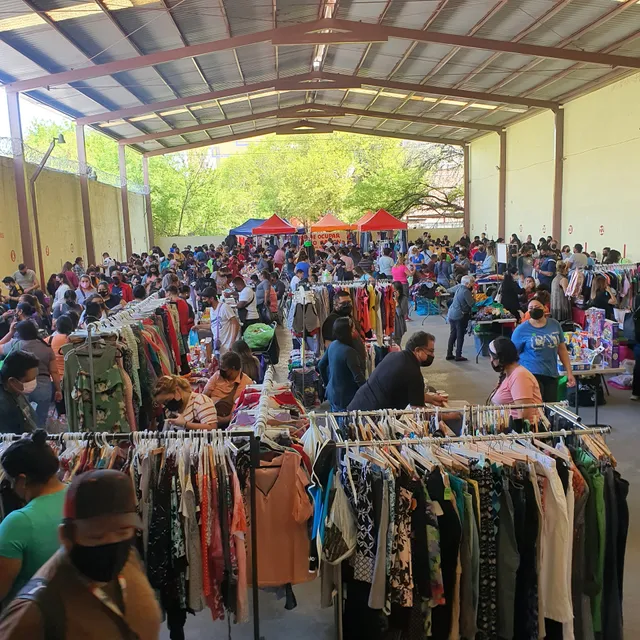 Fiestacionamiento Expo Bazar