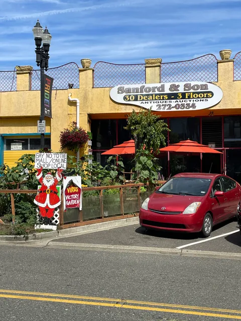 Golden Hour Cameras and Vintage