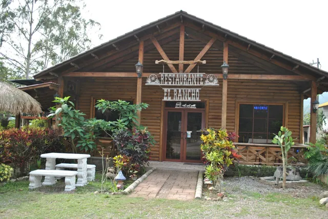 EL RANCHO HOTEL Y RESTAURANTE