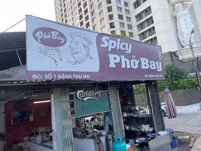 Spicy Phở Bay