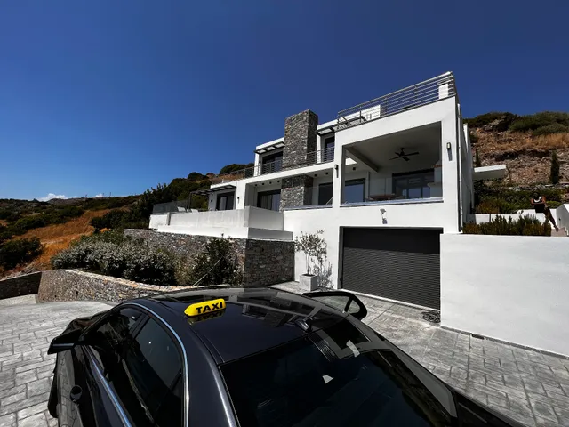 Rozites Luxury Beachfront Villa