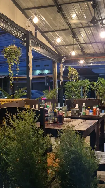 Nikita Russian and Thai Food