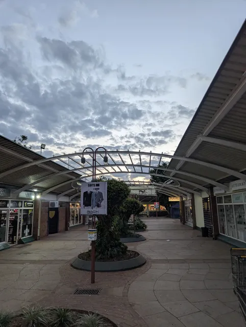 Ascot Shopping Centre