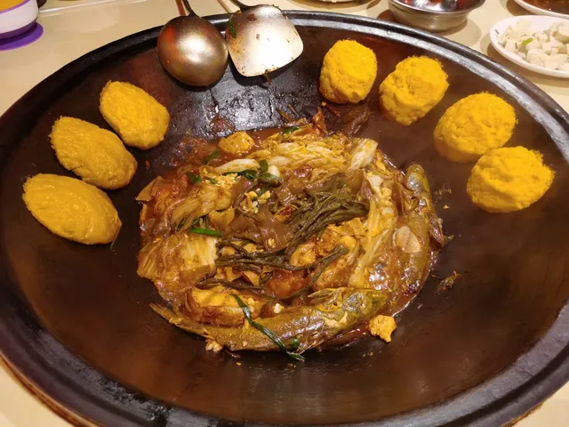 Wang Laoliu Iron Pan Braised Fish