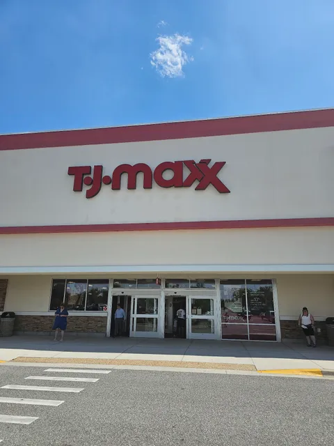 Rolling Oaks Commons Plaza