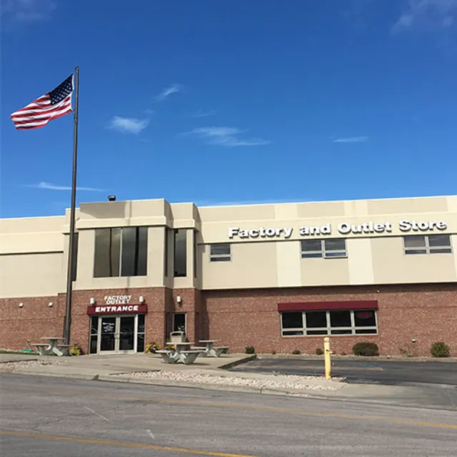 Landstrom's & Mt. Rushmore Black Hills Gold Outlet