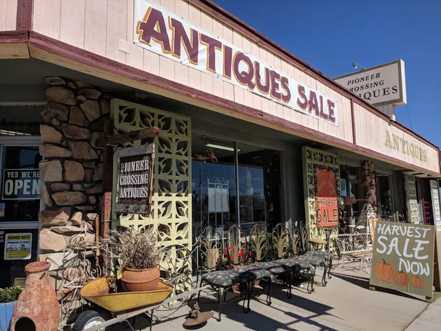 Pioneer Crossing Antiques