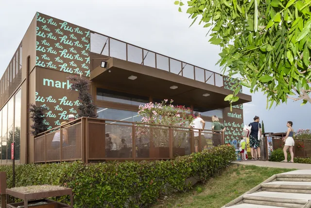 hu Firenze camping in town