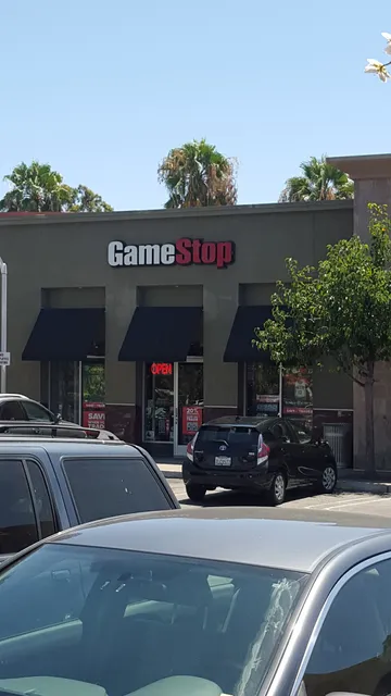 GameStop