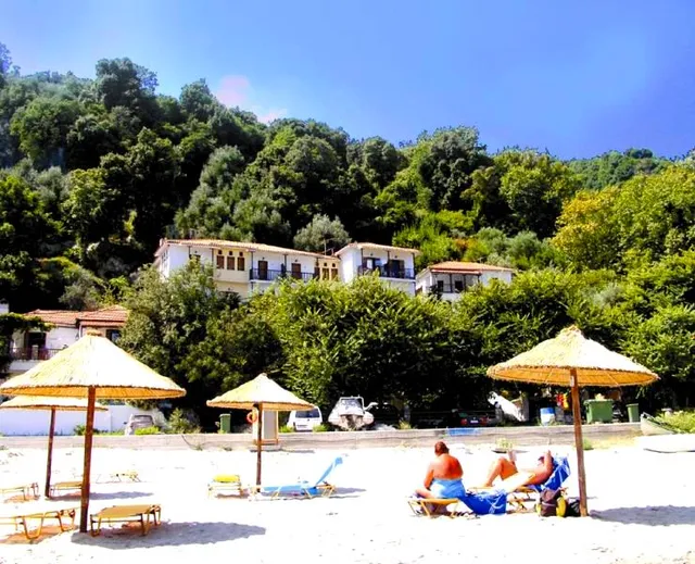 Kima Studios & Apartments