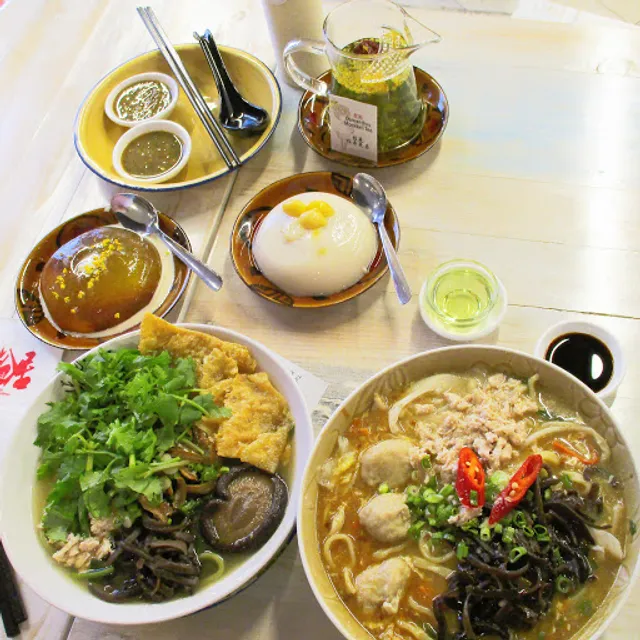 Noodle Shack @ Avenue K