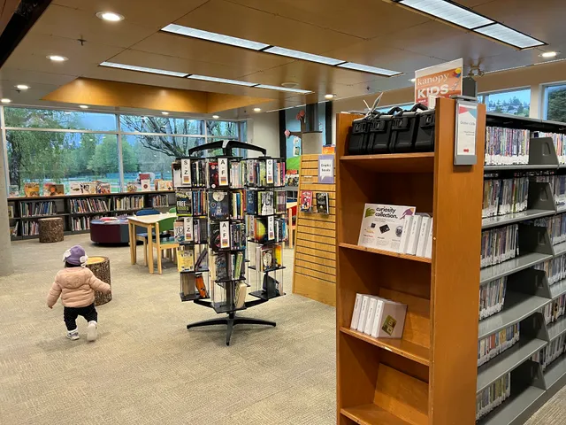 Burnaby Public Library, McGill Branch