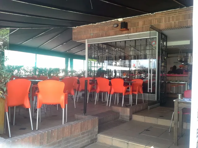 Sopitas y Frijolada Chico