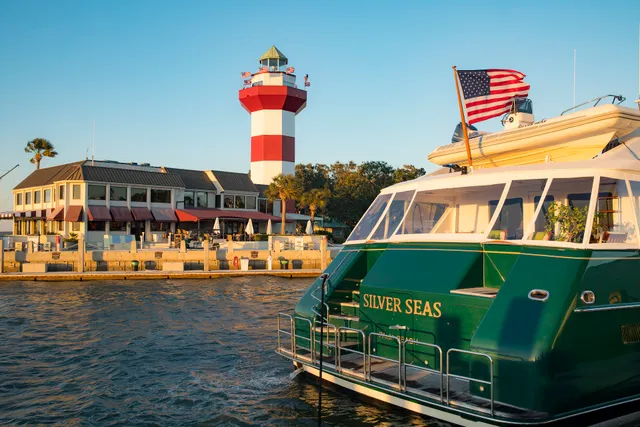 The Hilton Head Island Visitor & Convention Bureau
